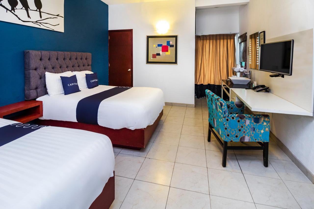 Capital O Hotel 522, Puerto Vallarta Esterno foto