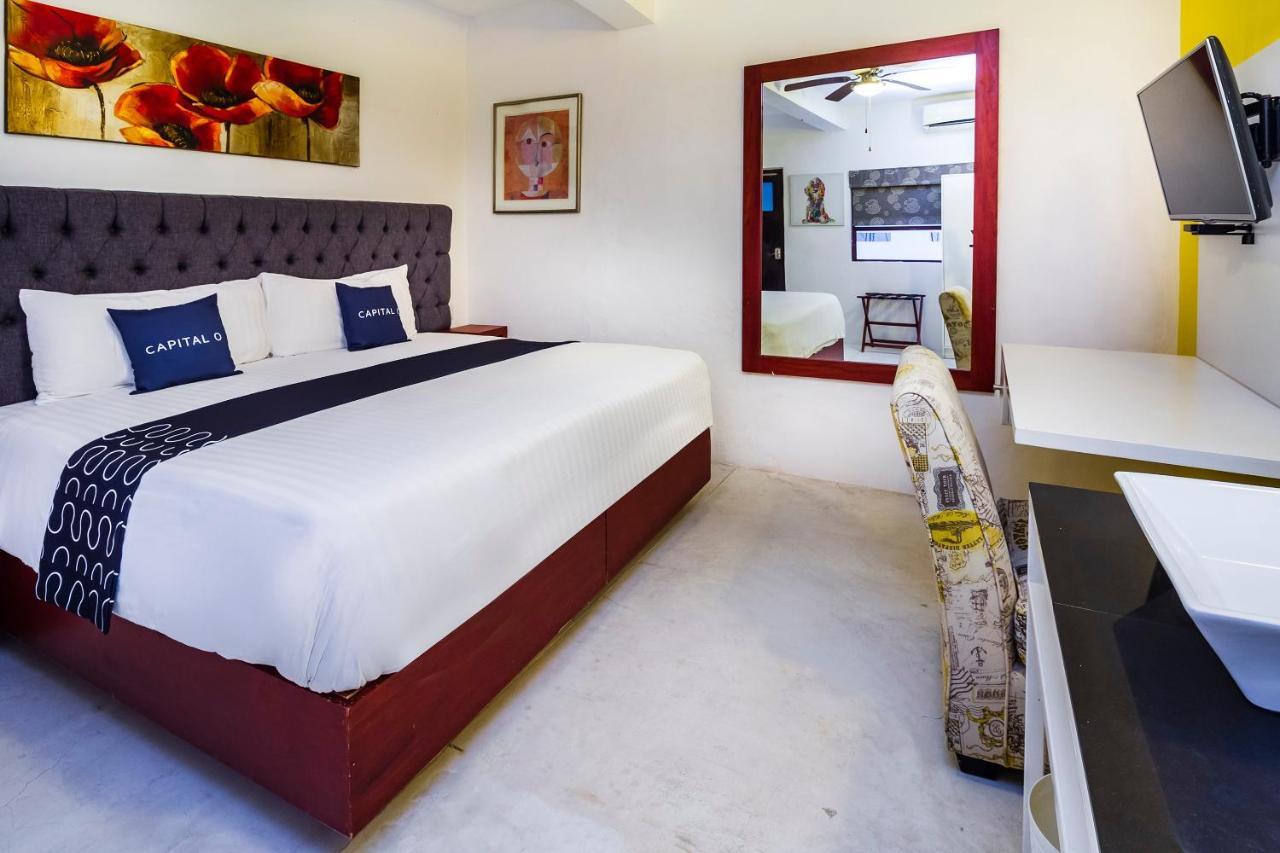 Capital O Hotel 522, Puerto Vallarta Esterno foto